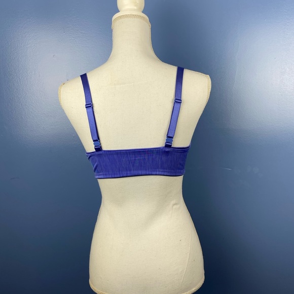 🍉Vanity Fair Illumination Front close Size 36D - Picture 3 of 4